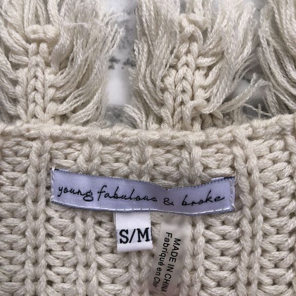 Young Fabulous & Broke Chunky Knit Distressed Raw Hem Oversized Sweater Size S/M - Picture 11 of 13